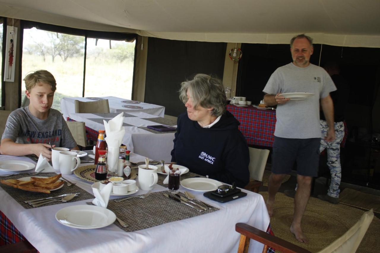 Osero Serengeti Luxury Tented Camp Banagi Екстер'єр фото